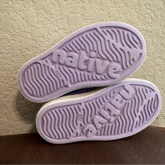 EUC Native Kids Jefferson Shoes - Picture 11 of 13